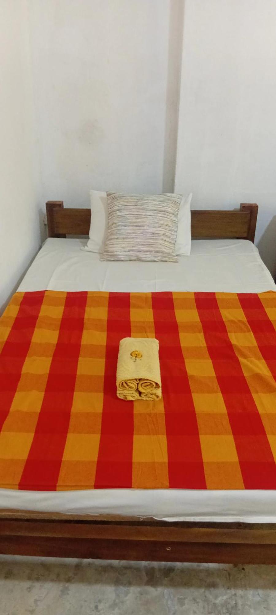 Barefoot Inn Kandy Exterior photo
